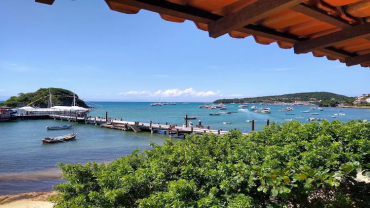 Almo&ccedil;o  com Buffet livre em B&uacute;zios 
